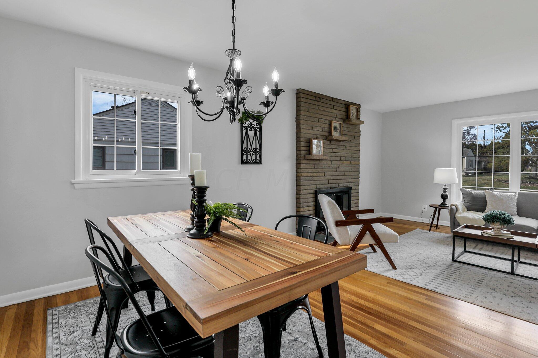 1865 Inchcliff Road Upper Arlington, OH 43221 - Photo 14 of 44 Dining Room