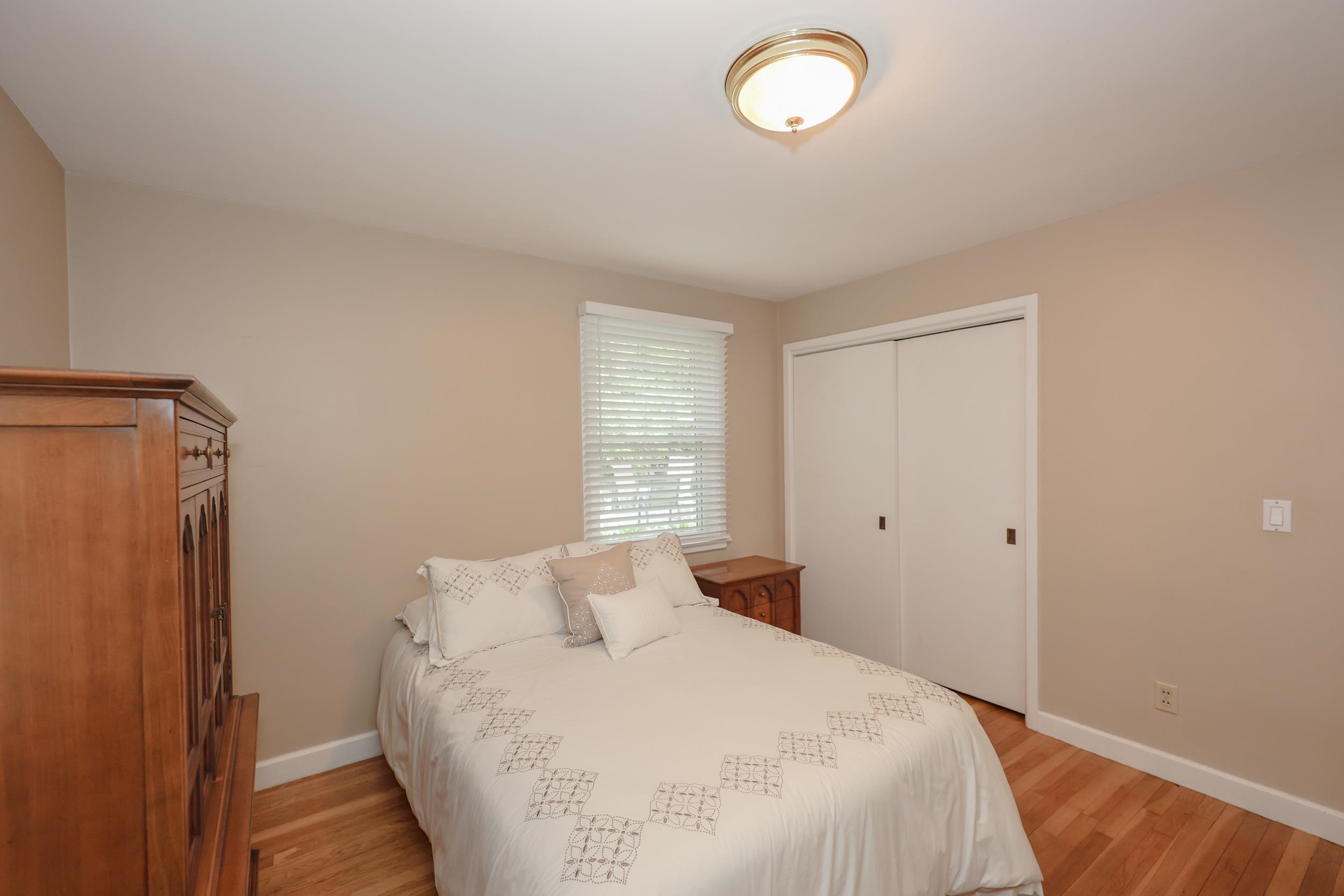41 Bruce Road Manchester, NH 03104 - Photo 23 of 39 Gallery Image 23
