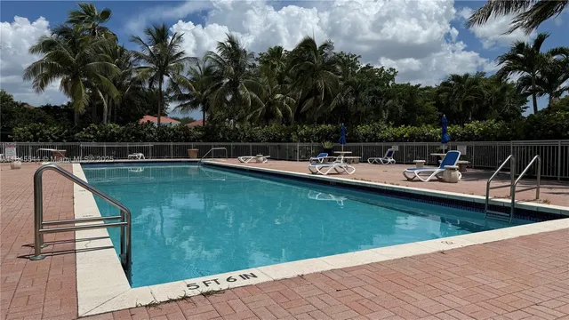 $360,000 | 6320 Northwest 114th Avenue, Unit 1223, Doral, FL 33178