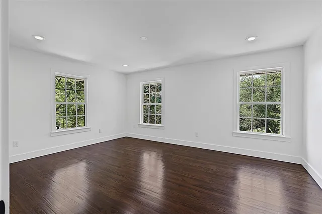 $1,195,000 | 2230 Kessler Parkway, Dallas, TX 75208