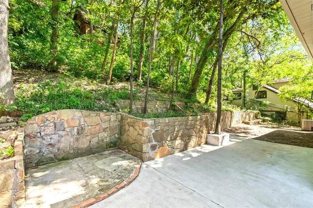 $1,195,000 | 2230 Kessler Parkway, Dallas, TX 75208