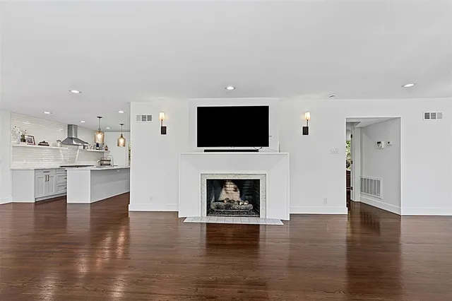 $1,195,000 | 2230 Kessler Parkway, Dallas, TX 75208