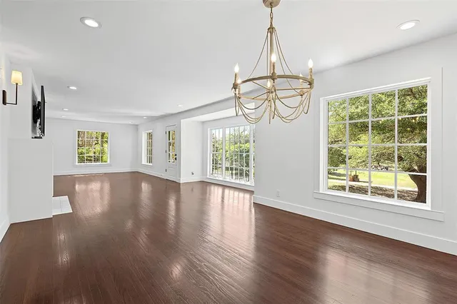 $1,195,000 | 2230 Kessler Parkway, Dallas, TX 75208