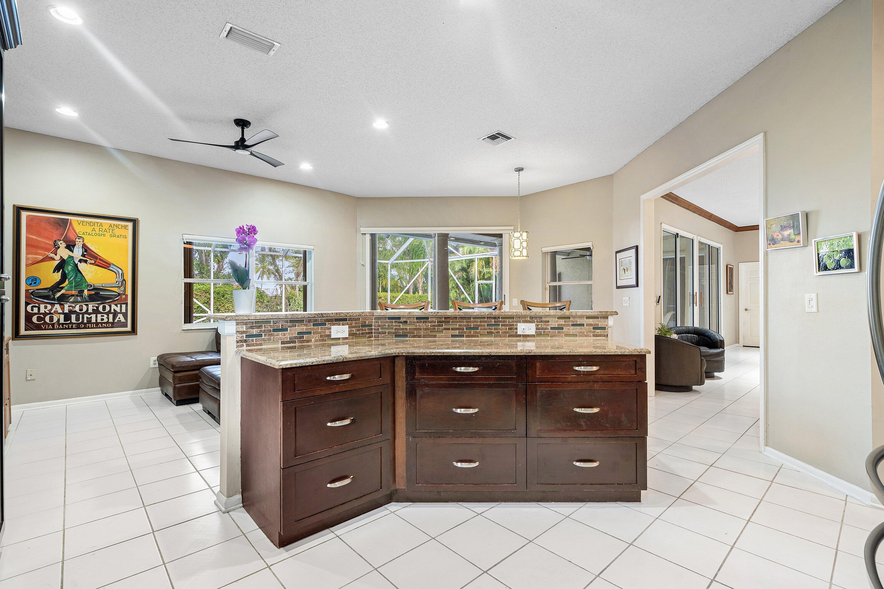 10834 Sea Cliff Circle Boca Raton, FL 33498 - Photo 15 of 42 015-10834SeaCliffCircle-BocaRaton-FL-334