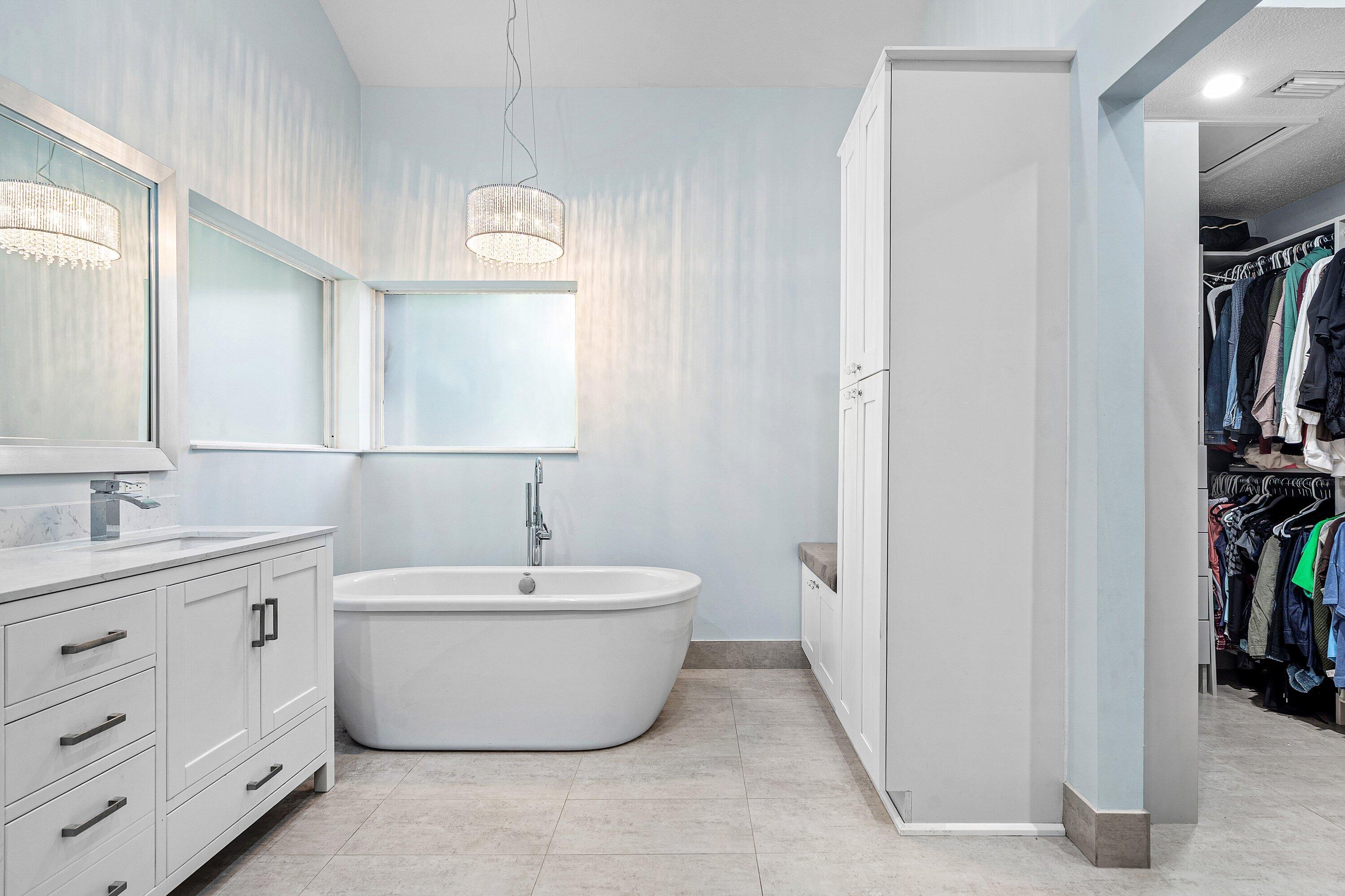 10834 Sea Cliff Circle Boca Raton, FL 33498 - Photo 28 of 42 028-10834SeaCliffCircle-BocaRaton-FL-334