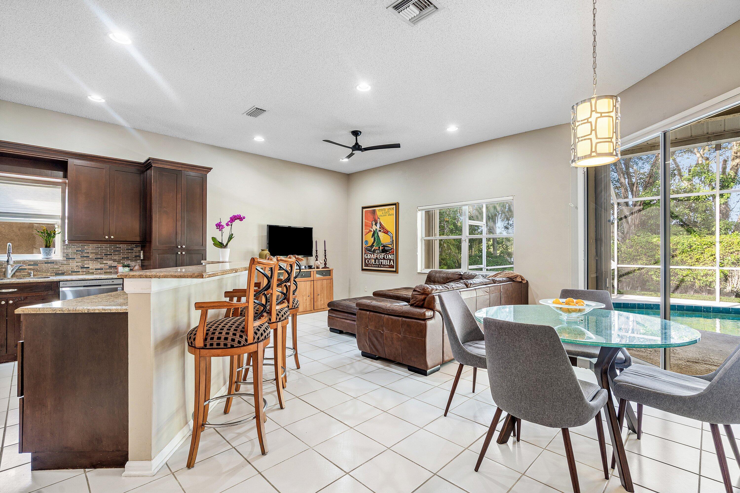 10834 Sea Cliff Circle Boca Raton, FL 33498 - Photo 10 of 42 010-10834SeaCliffCircle-BocaRaton-FL-334