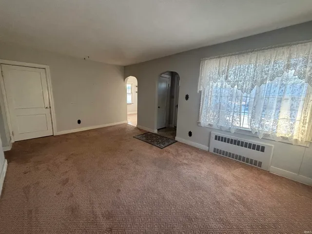 $159,900 | 2315 Kenwood Avenue, Fort Wayne, IN 46805