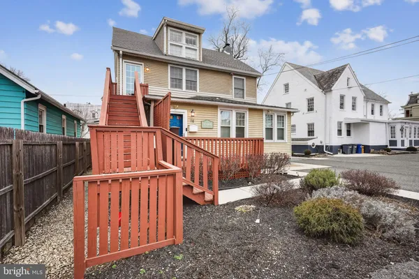 $2,750 | 18 Grove Haddonfield Nj 08033, Unit B, Haddonfield, NJ 08033