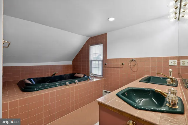 $2,750 | 18 Grove Haddonfield Nj 08033, Unit B, Haddonfield, NJ 08033