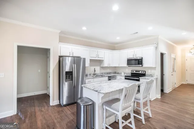 $315,000 | 202 South Lake Court, Dublin, GA 31021