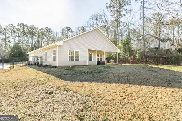 $315,000 | 202 South Lake Court, Dublin, GA 31021
