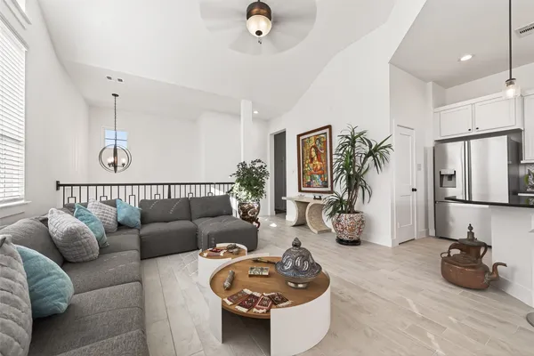 $2,700 | 21163 Medina River Drive, Cypress, TX 77433