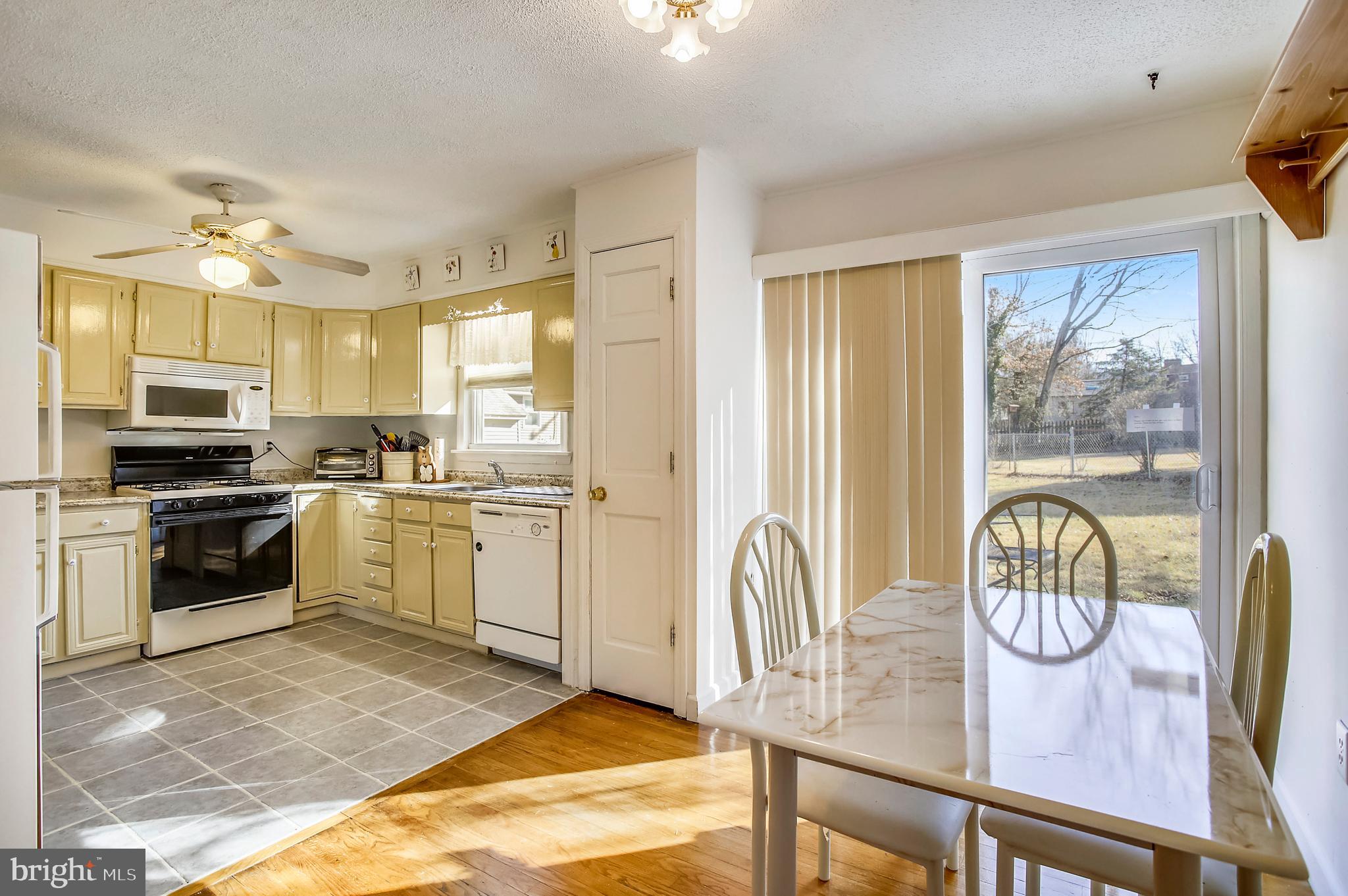 203 Hampton Road Linthicum, MD 21090 - Photo 7 of 25
