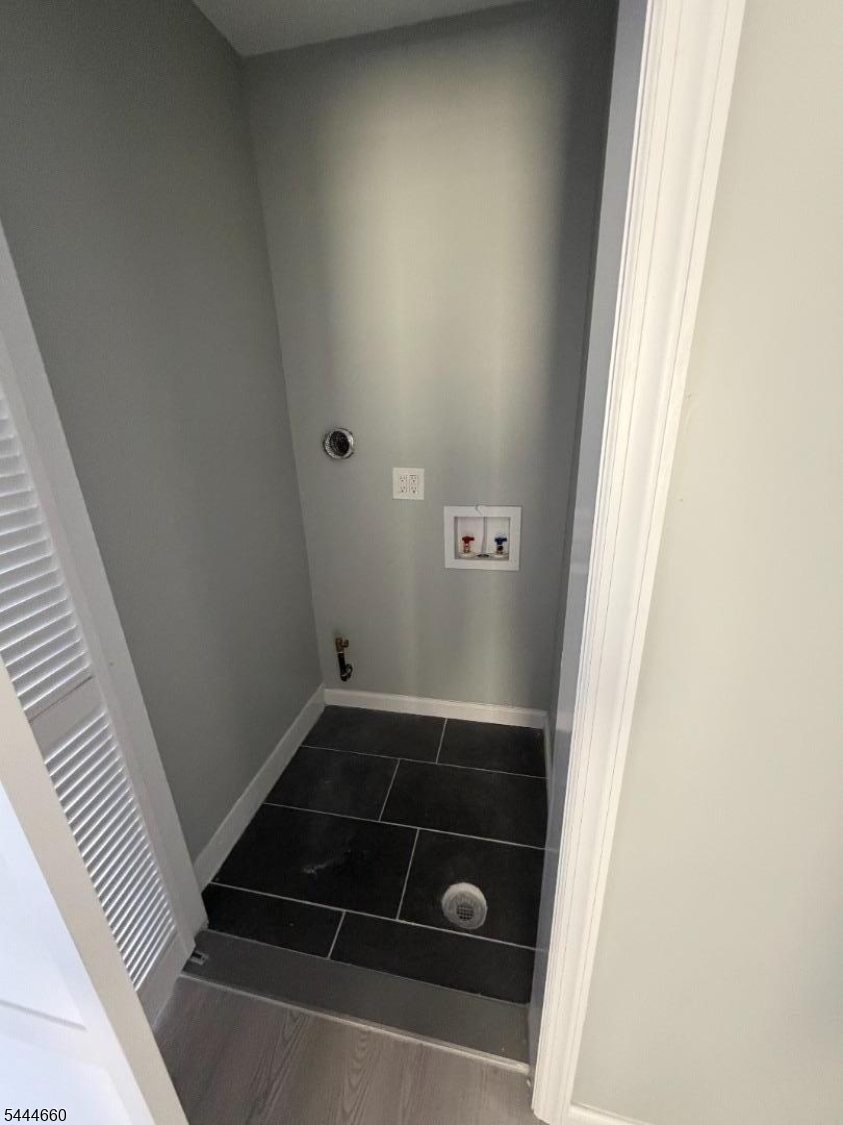 264 Harrison Street, Unit 2 Paterson, NJ 07501 - Photo 5 of 8