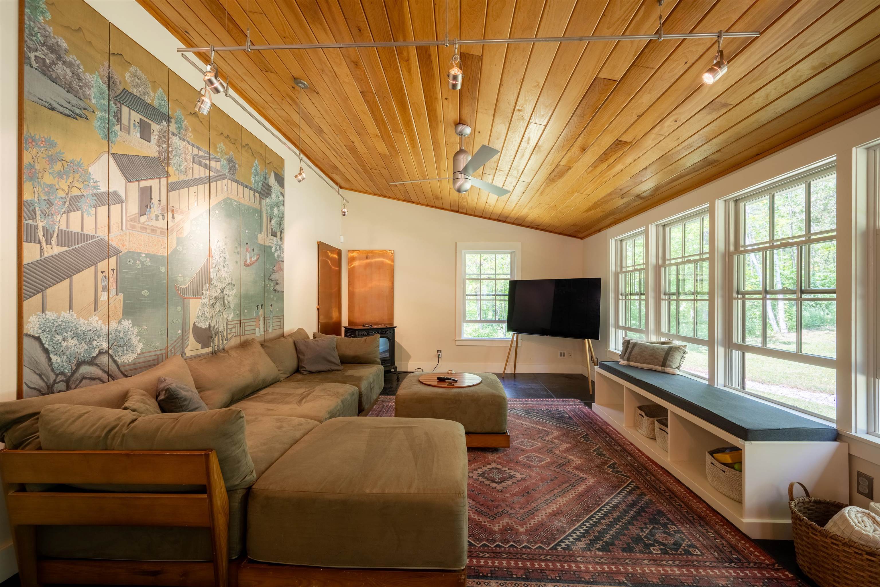 547 Cobble Road Middlebury, VT 05753 - Photo 16 of 33 Gallery Image 16