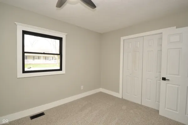 $299,900 | 403 East Elm Street, Sharpsville, IN 46068