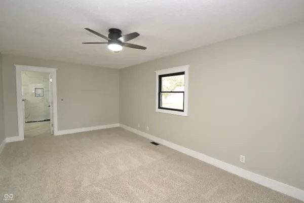 $299,900 | 403 East Elm Street, Sharpsville, IN 46068