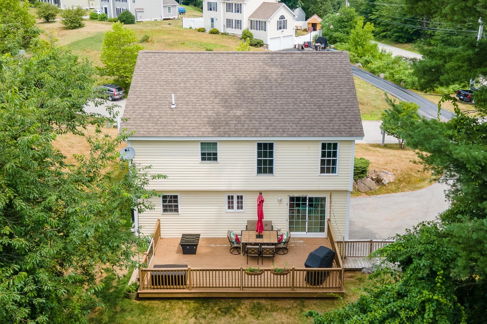 35 Pond Road Raymond, NH 03077 - Photo 11 of 37