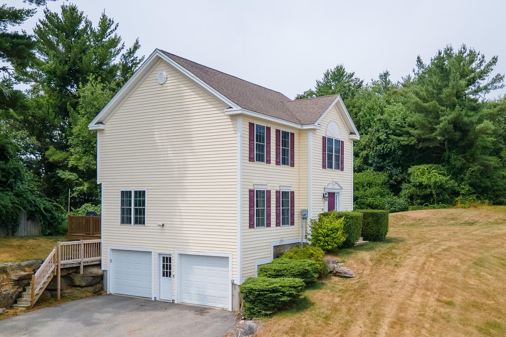 35 Pond Road Raymond, NH 03077 - Photo 6 of 37