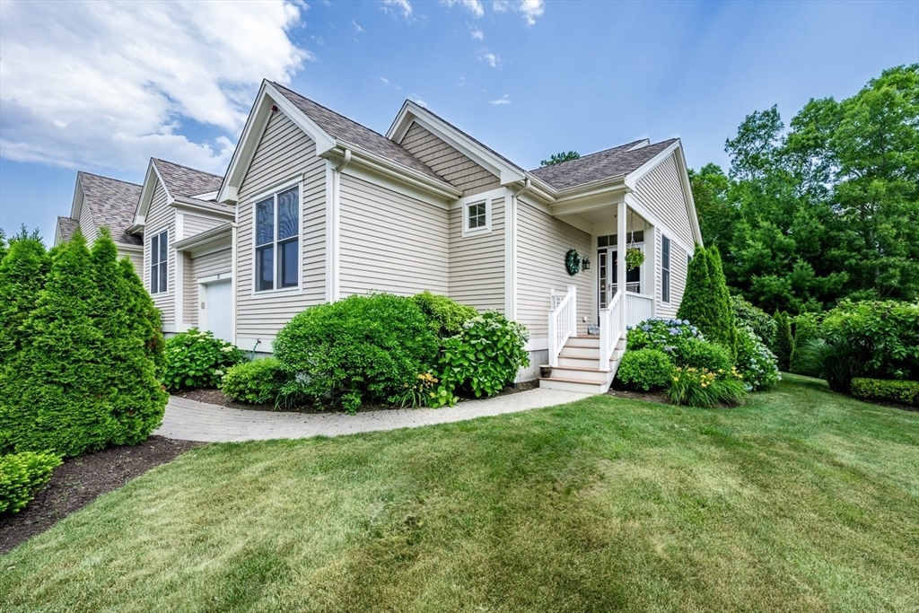 72 Grey Hawk Drive, Unit 670 Mashpee, MA 02649 - Photo 2 of 28