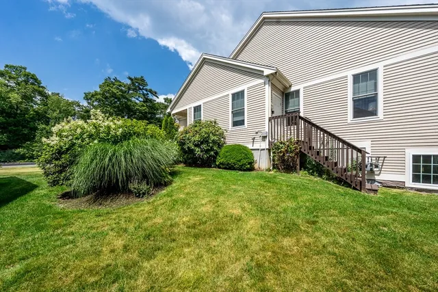 $649,000 | 72 Grey Hawk Drive, Unit 670, Mashpee, MA 02649