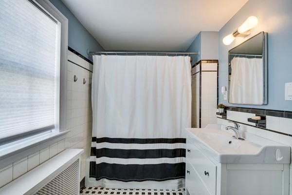 43 Ravine Road Medford, MA 02155 - Photo 20 of 26 Gallery Image 20