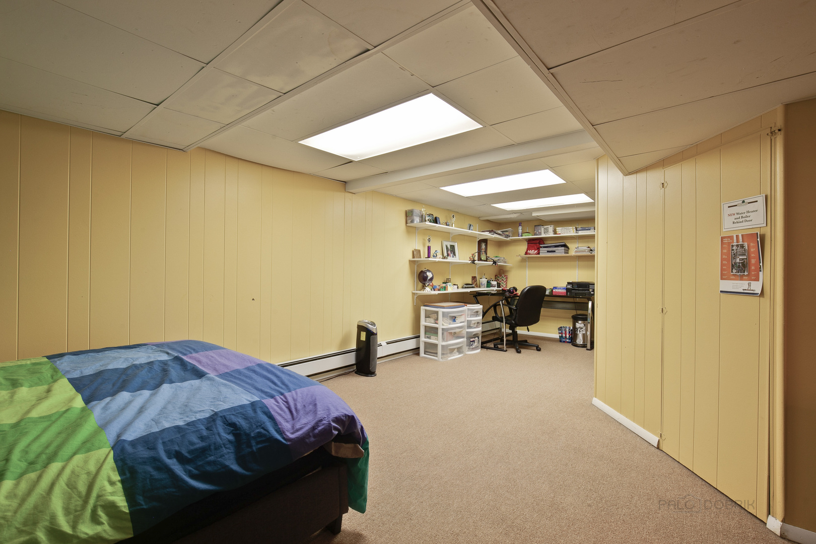 200 Ravine Road Hinsdale, IL 60521 - Photo 23 of 29 a bed room with a bed and a chair