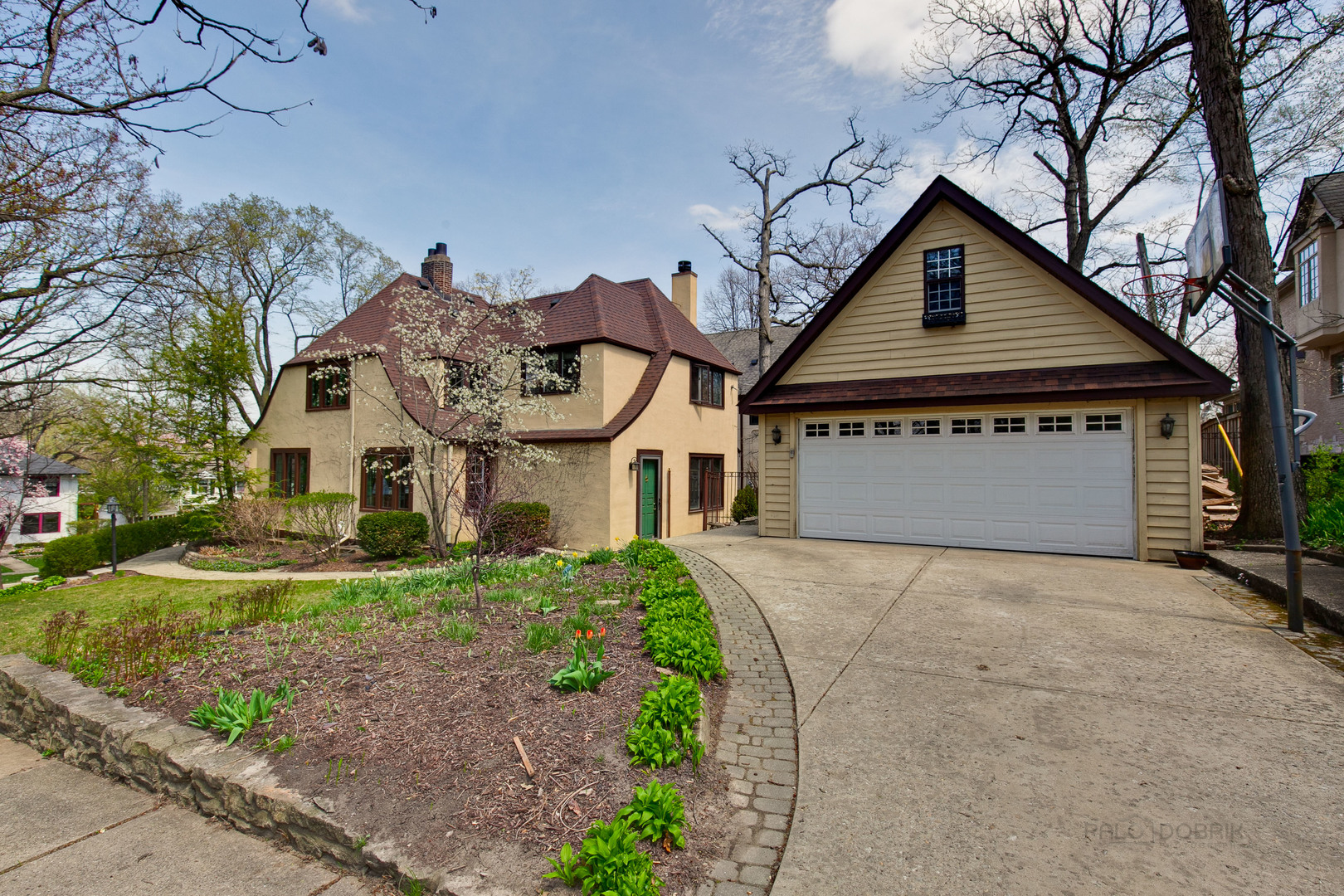 200 Ravine Road Hinsdale, IL 60521 - Photo 28 of 29 a view of house with a outdoor space