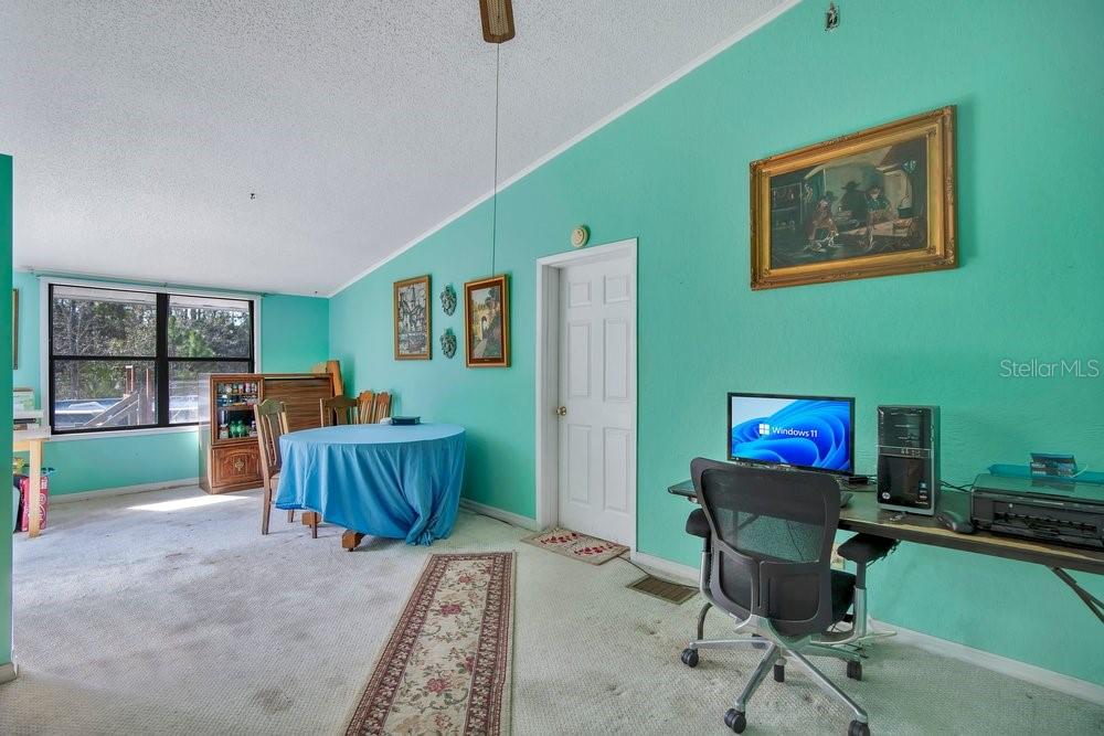 425 Scooter Point Geneva, FL 32732 - Photo 16 of 41