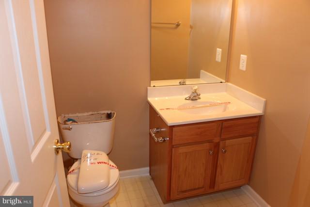 56 Routsong Lane Aspers, PA 17304 - Photo 9 of 14 Bath