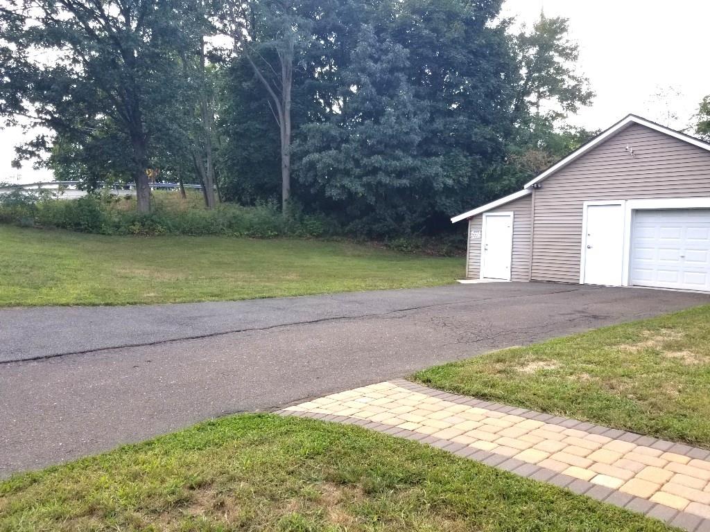 29 Lower Westfield Road Holyoke, MA 01040 - Photo 25 of 28 Gallery Image 25