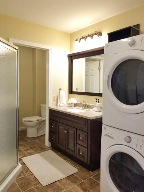 29 Lower Westfield Road Holyoke, MA 01040 - Photo 10 of 28 Gallery Image 10