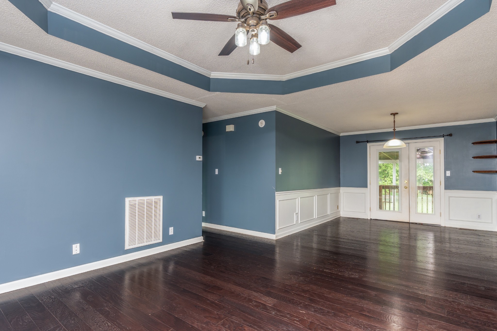 3704 Trenton Road Clarksville, TN 37042 - Photo 3 of 29