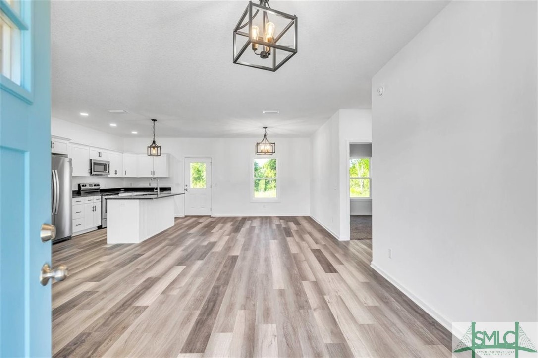 149 Silver Bluff Circle Brunswick, GA 31523 - Photo 4 of 49