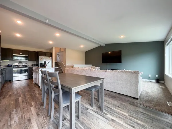 $274,900 | 4157 228th Avenue Northwest, St. Francis, MN 55070