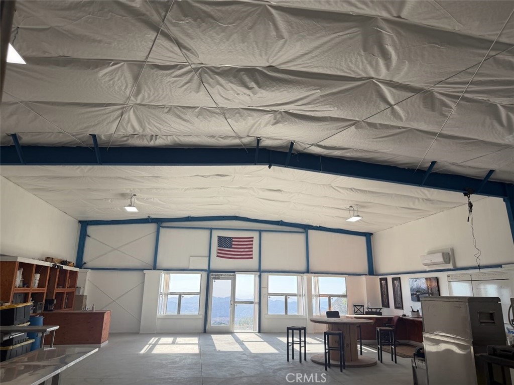 33275 Valerio Road Hemet, CA 92544 - Photo 73 of 75 Workshop Garage