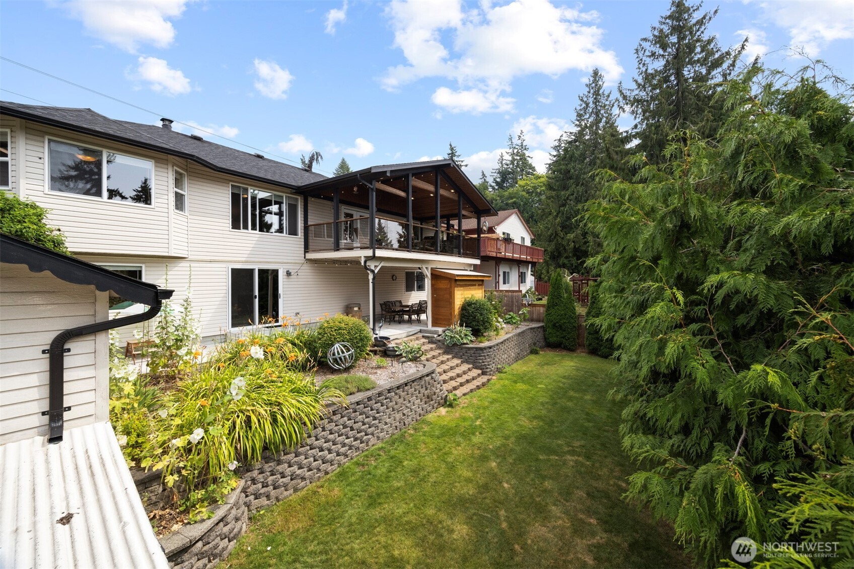 1000 Samish Way Bellingham, WA 98229 - Photo 34 of 40 a front view of a house with a yard
