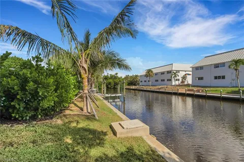 $1,099,000 | 729 Sand Dollar Drive, Sanibel, FL 33957