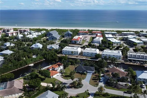 $1,099,000 | 729 Sand Dollar Drive, Sanibel, FL 33957