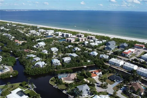 $1,099,000 | 729 Sand Dollar Drive, Sanibel, FL 33957