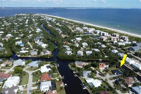 $1,099,000 | 729 Sand Dollar Drive, Sanibel, FL 33957