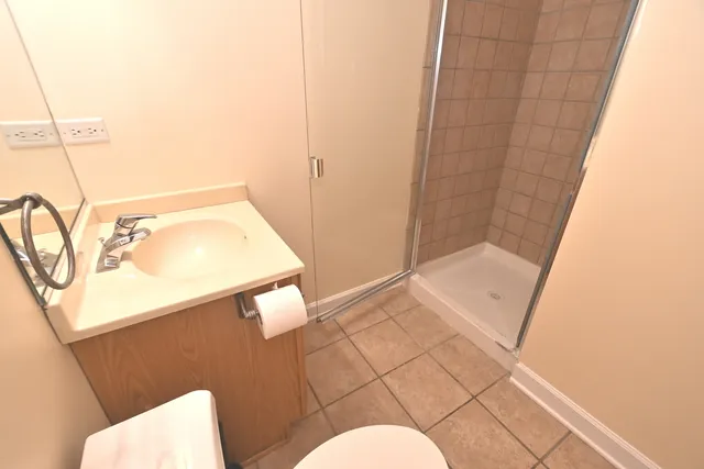 $2,800 | 1529 South State Street, Unit 8A, Chicago, IL 60605