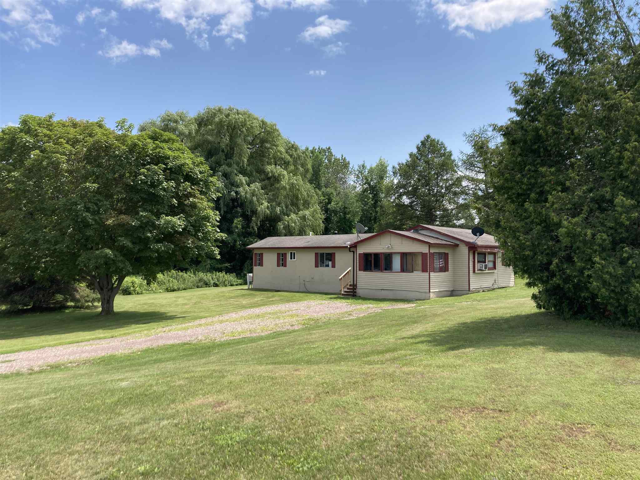 111 Allen Road Grand Isle, VT 05458 - Photo 1 of 17 Gallery Image 1