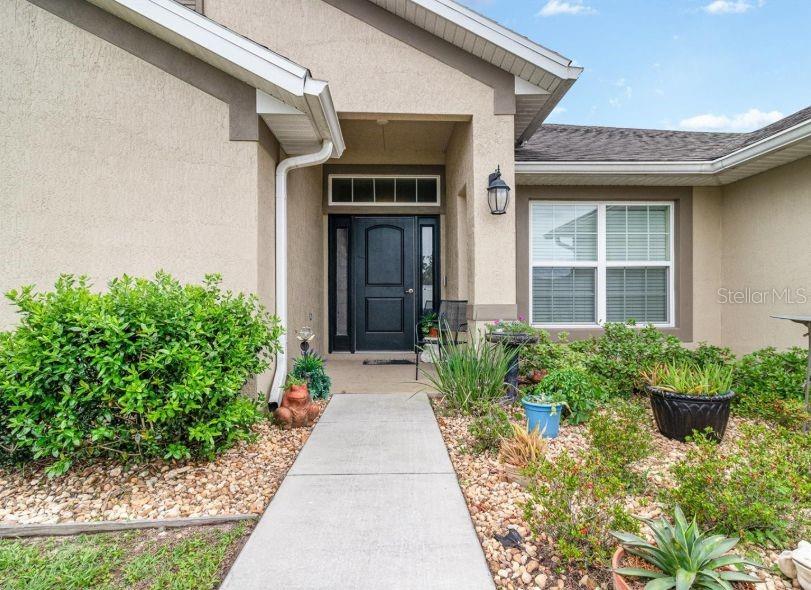 186 Northwest 44th Street Ocala, FL 34475 - Photo 6 of 36 a view of the entrance of the house