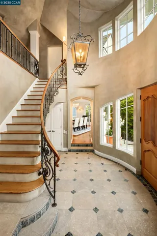 a view of entryway and hall