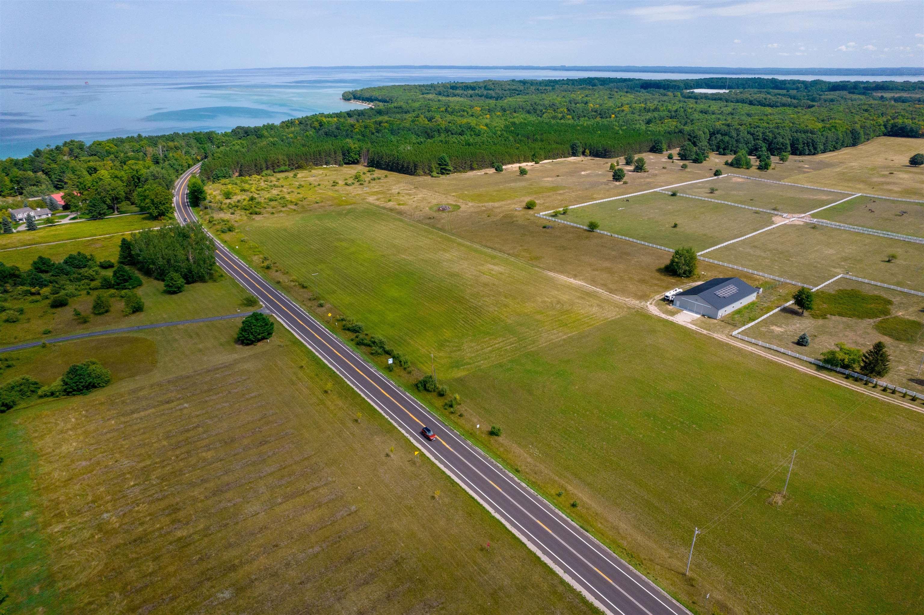 3619 Tompkins Road Traverse City, MI 49686 - Photo 13 of 68