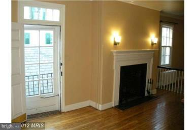 2551 Pickwick Road Baltimore, MD 21207 - Photo 2 of 26 Living Room