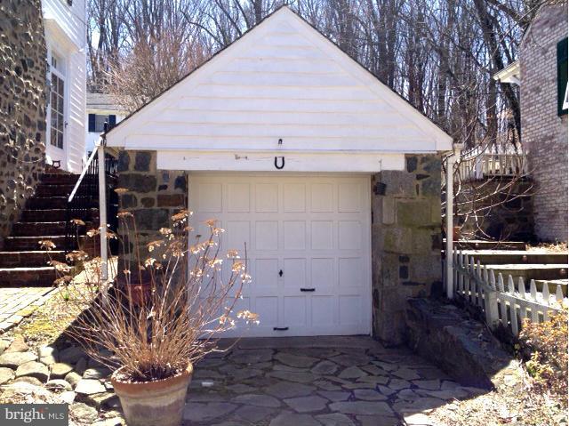 2551 Pickwick Road Baltimore, MD 21207 - Photo 19 of 26 Exterior (Rear)