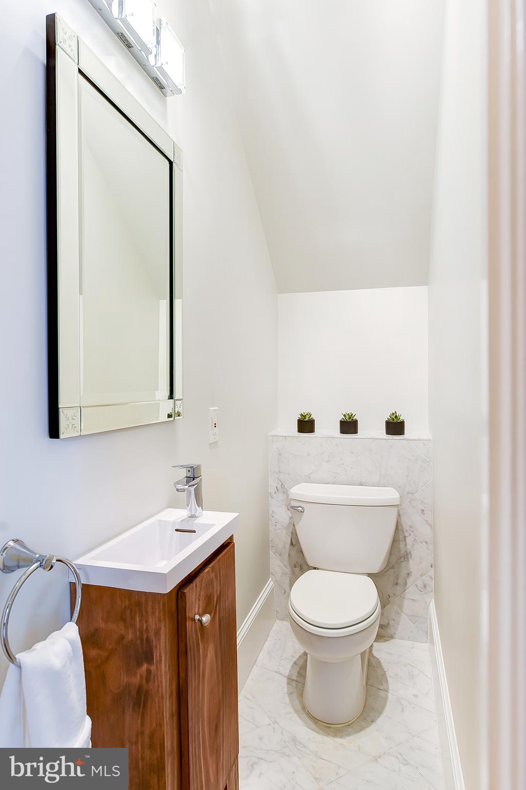 20 Logan Circle Northwest, Unit 12 Washington, DC 20005 - Photo 16 of 36