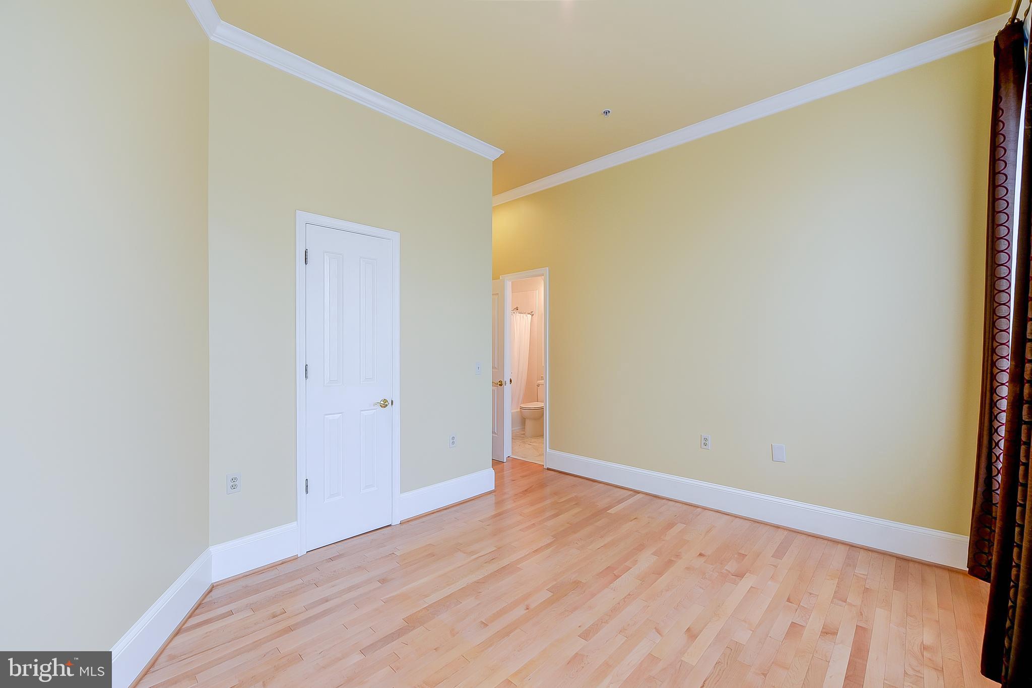 20 Logan Circle Northwest, Unit 12 Washington, DC 20005 - Photo 22 of 36